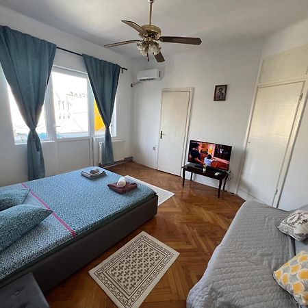 Unirii Downtown Apartment Bucharest Luaran gambar