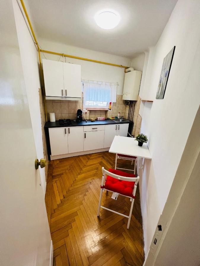 Unirii Downtown Apartment Bucharest Luaran gambar